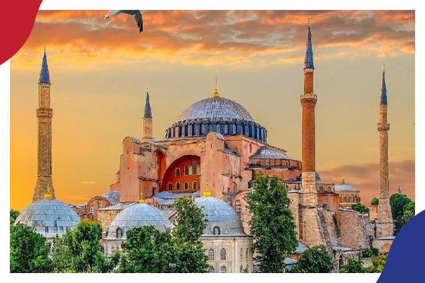 ممدوح الولي يكتب: الصادرات عماد تركيا للتصدي للهبوط الحاد لليرة