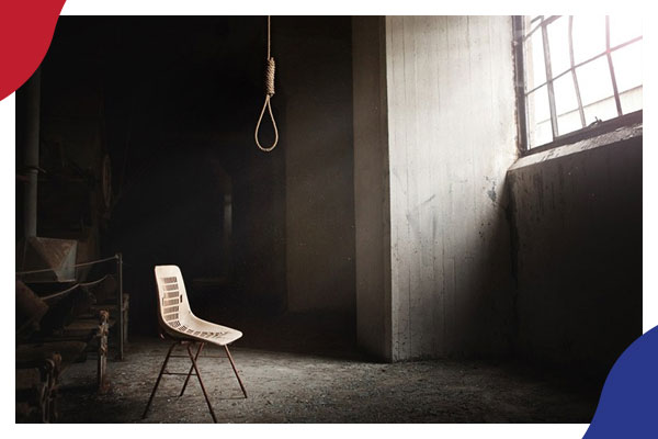 من يقف وراء تصاعد الجرائم الأسرية والانحراف المجتمعي بمصر ؟